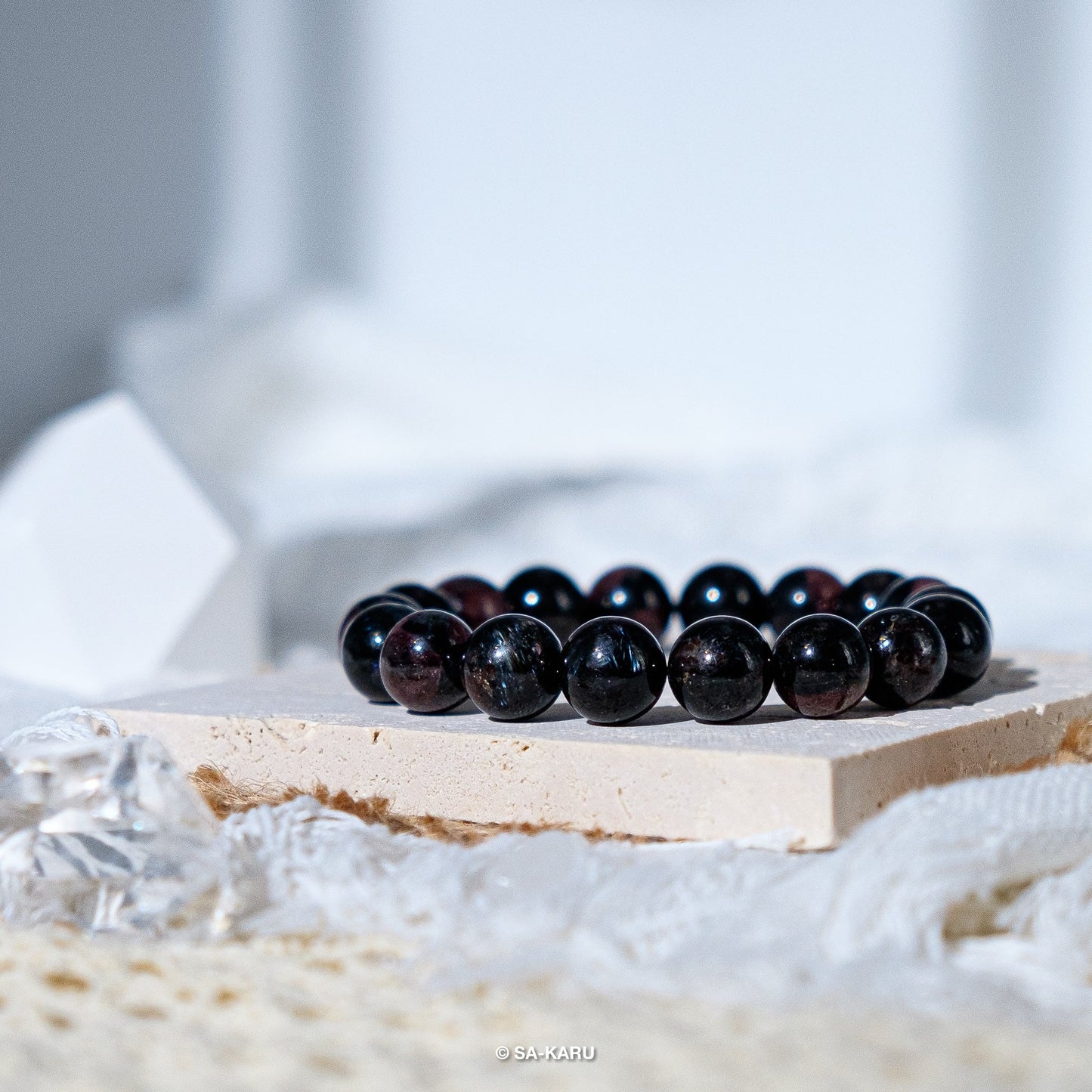 Star Leaf Garnet Bracelet
