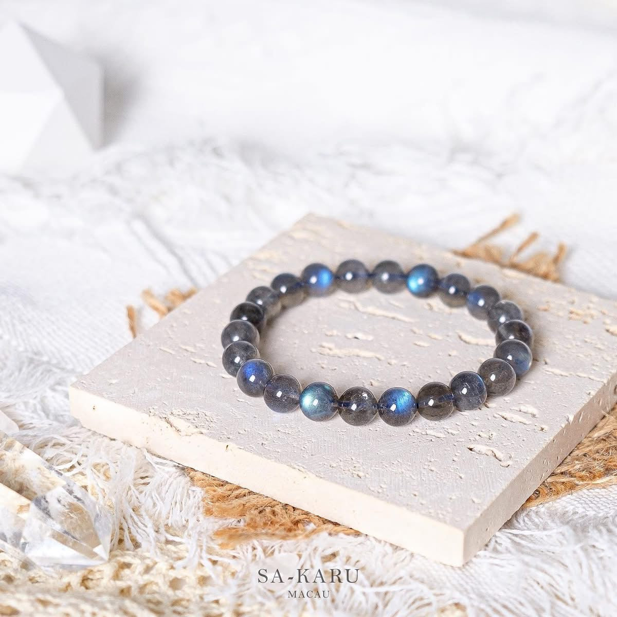 Small Light Bulb Labradorite Bracelet