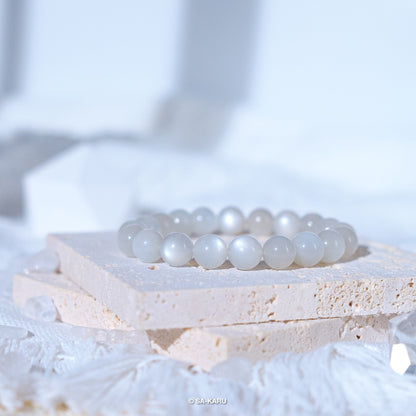 Pearl White Moonstone Bracelet
