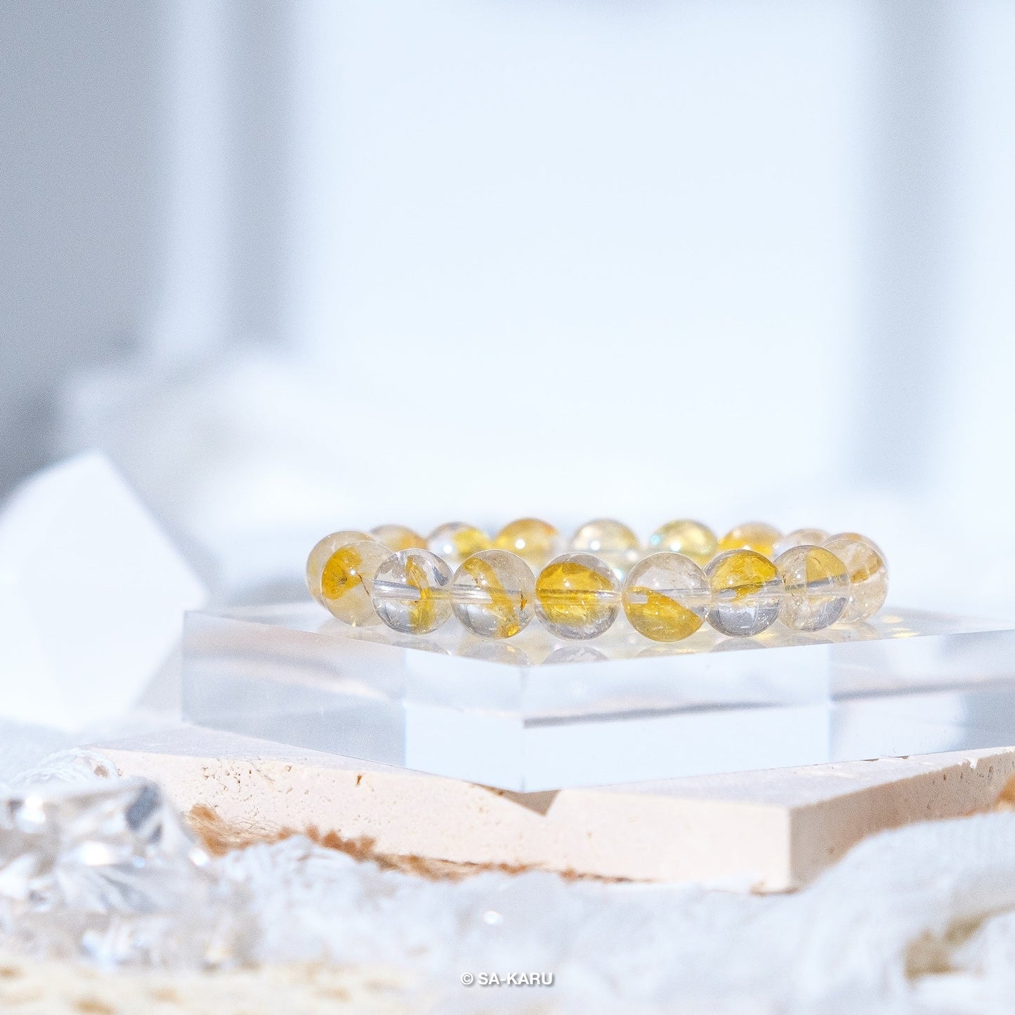 Gold flake brocade lithium crystal bracelet