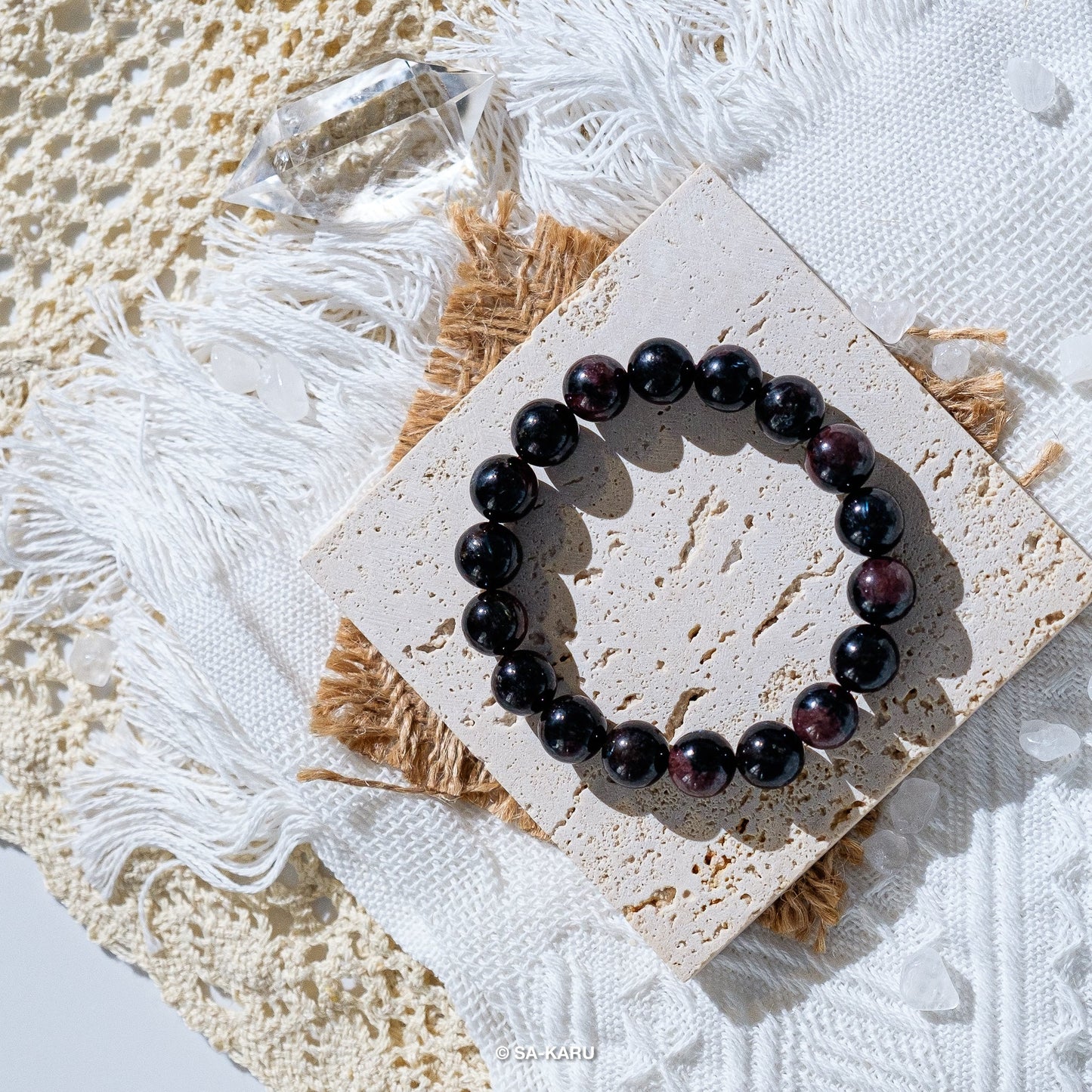 Star Leaf Garnet Bracelet