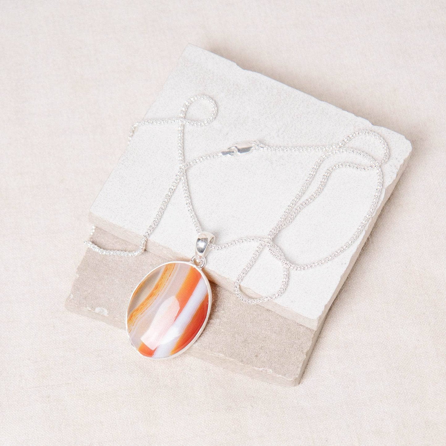 Carnelian Banded Agate Oval Pendant Necklace